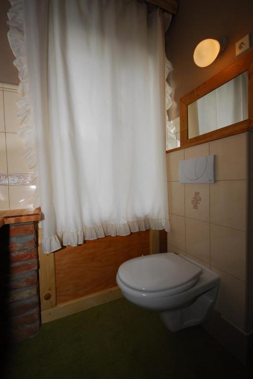 Bed and Breakfast Privat Henry Ліптовський Мікулаш Екстер'єр фото