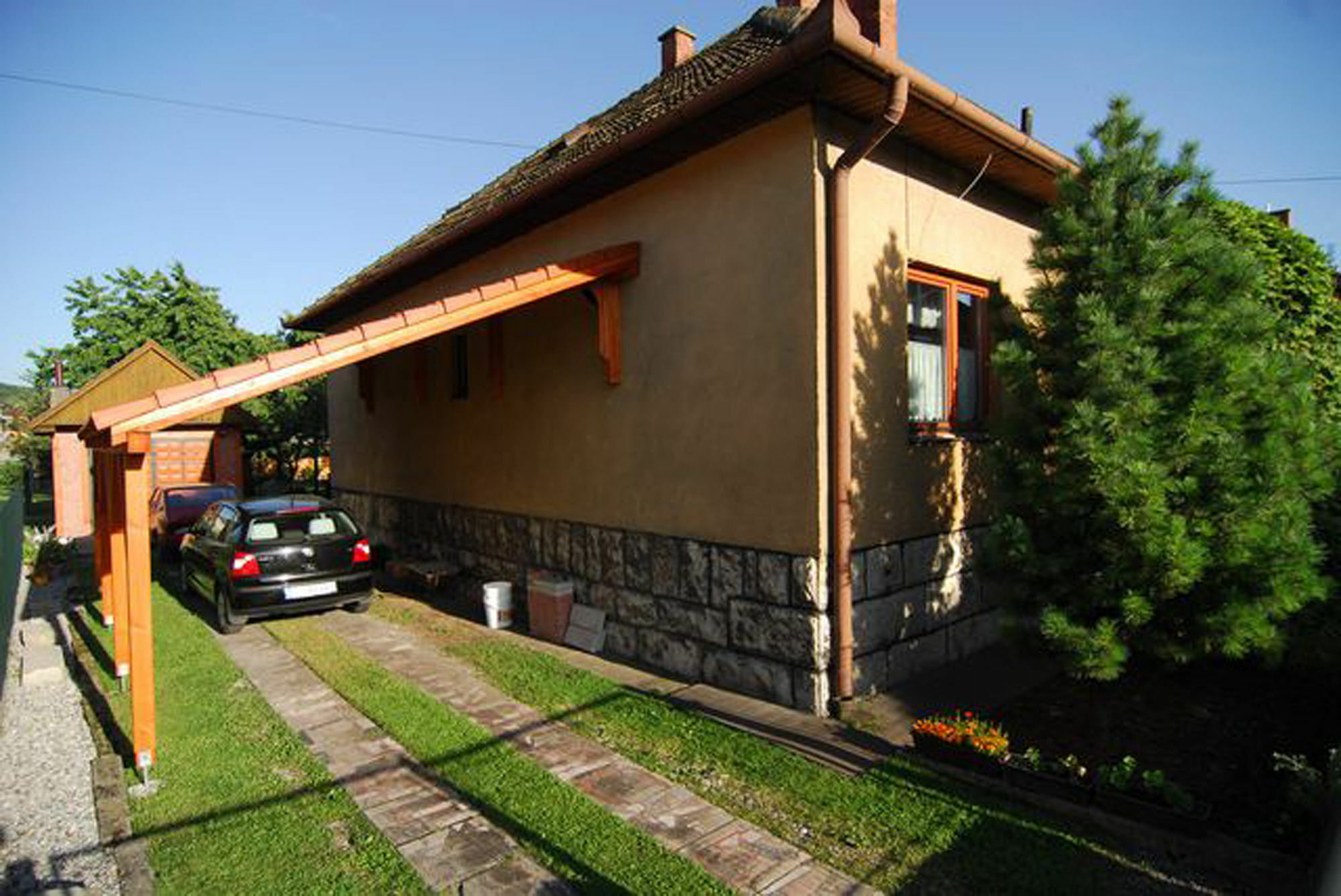 Bed and Breakfast Privat Henry Ліптовський Мікулаш Екстер'єр фото